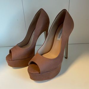 Steve Madden DEANNA Size 8.5M